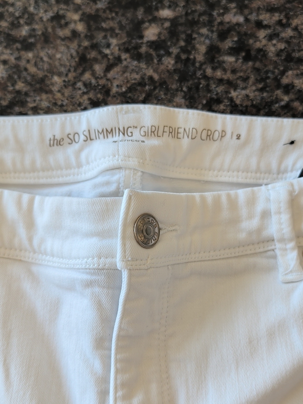 Chico's White Straight Leg Pants - So Slimming Girlfriend Crop